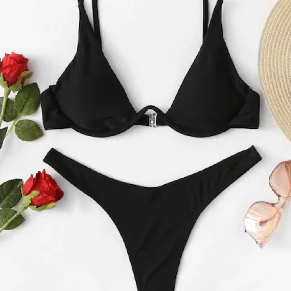 Black Bikini Set
